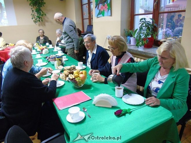 Ostrołęka: Seniorzy od „św. Franciszka” mieli gości z Falenicy [09.11.2015] - zdjęcie #2 - eOstroleka.pl