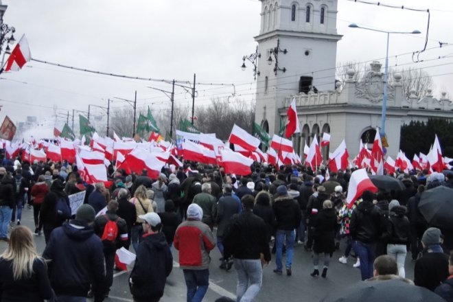 Marsz Niepodległości 2015 - zdjęcie #26 - eOstroleka.pl