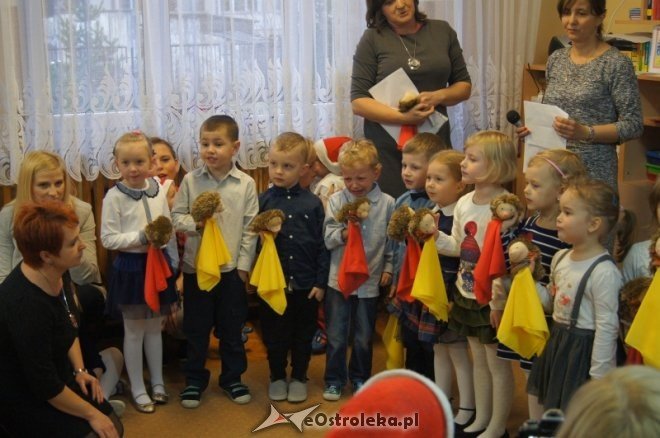 Pasowanie na przedszkolaka w Olszewie-Borkach [16.11.2015] - zdjęcie #8 - eOstroleka.pl