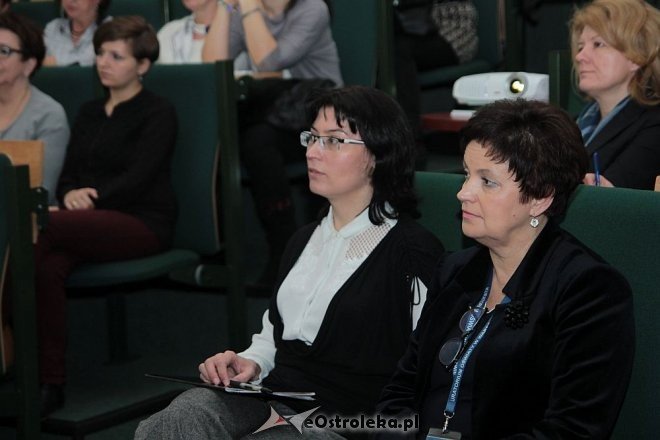 O przeciwdziałaniu dopalaczom z pedagogami i psychologami w Ostrołęce [20.11.2015] - zdjęcie #6 - eOstroleka.pl