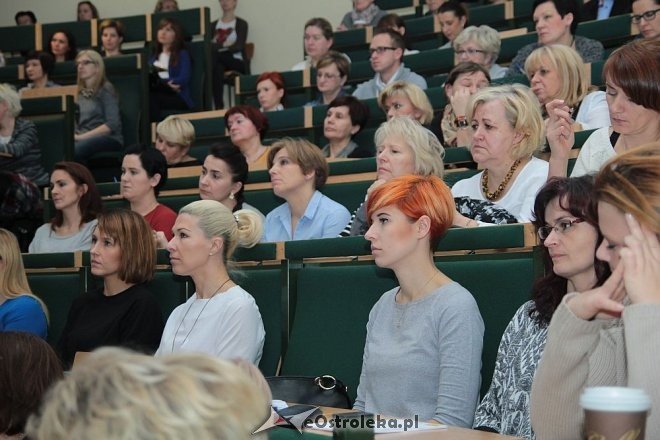 O przeciwdziałaniu dopalaczom z pedagogami i psychologami w Ostrołęce [20.11.2015] - zdjęcie #9 - eOstroleka.pl