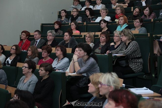 O przeciwdziałaniu dopalaczom z pedagogami i psychologami w Ostrołęce [20.11.2015] - zdjęcie #12 - eOstroleka.pl