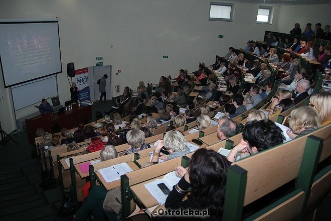 O przeciwdziałaniu dopalaczom z pedagogami i psychologami w Ostrołęce [20.11.2015] - zdjęcie #14 - eOstroleka.pl