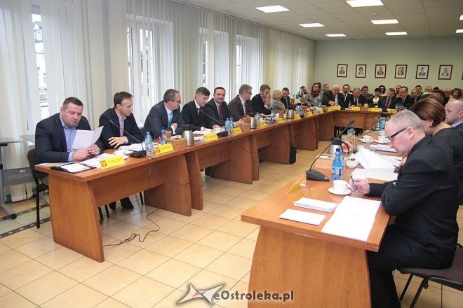 XVIII sesja Rady Miasta w Ostrołęce [26.11.2015] - zdjęcie #5 - eOstroleka.pl
