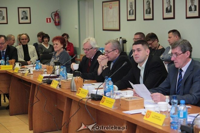 XVIII sesja Rady Miasta w Ostrołęce [26.11.2015] - zdjęcie #15 - eOstroleka.pl