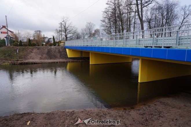 Mosty w Brodowych Łąkach i Zawadach po odbiorach [02.12.2015] - zdjęcie #2 - eOstroleka.pl