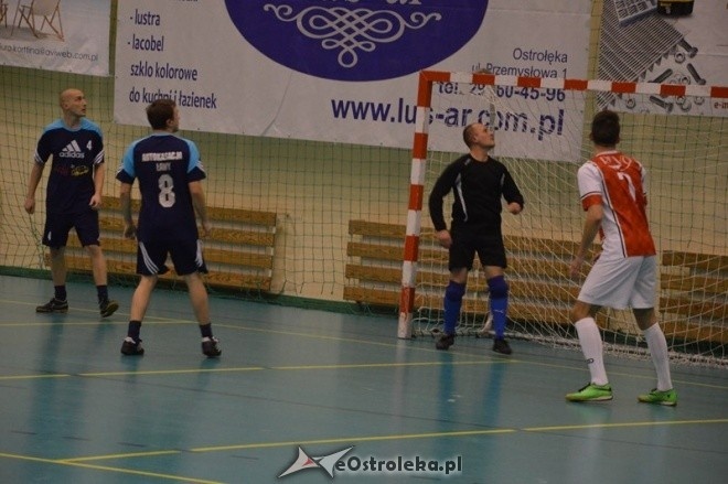 Nocna Liga Futsalu - 1. kolejka [11.12.2015] - zdjęcie #4 - eOstroleka.pl