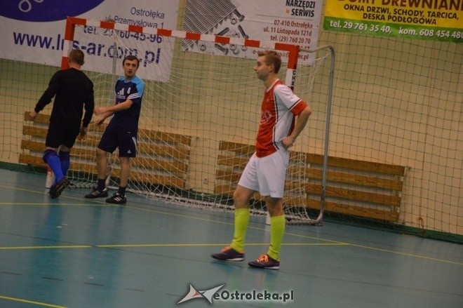 Nocna Liga Futsalu - 1. kolejka [11.12.2015] - zdjęcie #27 - eOstroleka.pl
