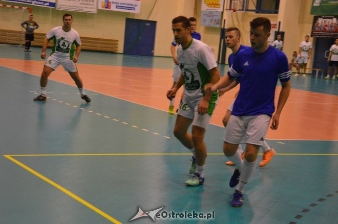 Nocna Liga Futsalu - 1. kolejka [11.12.2015] - zdjęcie #53 - eOstroleka.pl