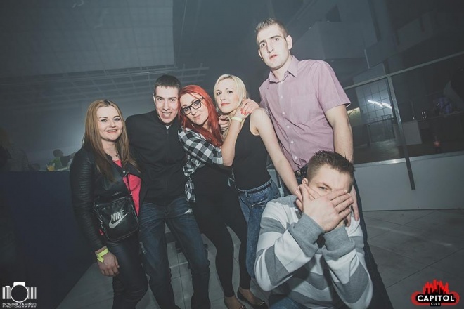 Noc Wariatów z Niną Suerte w Clubie Capitol Sypniewo [13.12.2015] - zdjęcie #30 - eOstroleka.pl