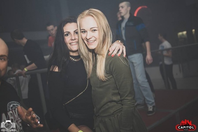 Noc Wariatów z Niną Suerte w Clubie Capitol Sypniewo [13.12.2015] - zdjęcie #68 - eOstroleka.pl