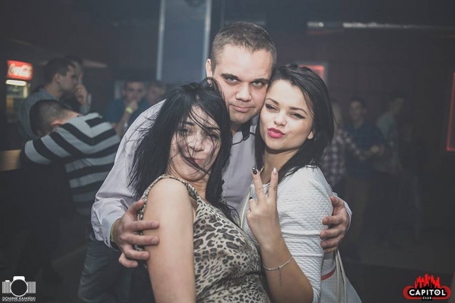 Noc Wariatów z Niną Suerte w Clubie Capitol Sypniewo [13.12.2015] - zdjęcie #75 - eOstroleka.pl