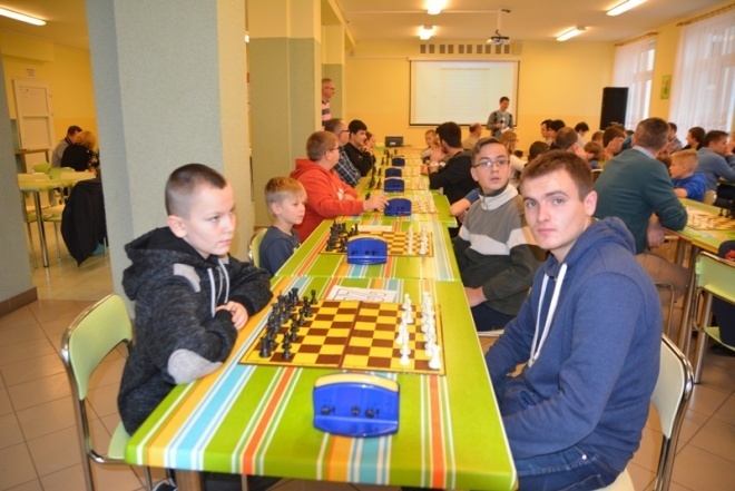 II Powiatowy Turniej Szachowy „SZACH – MAT w Goworowie [13.12.2015] - zdjęcie #13 - eOstroleka.pl