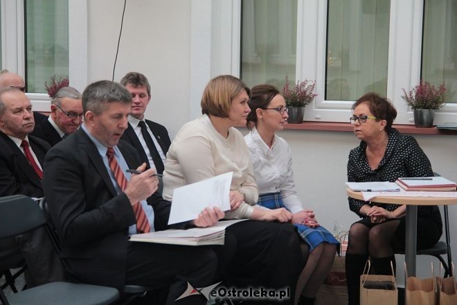 Budżet powiatu ostrołęckiego uchwalony. Radni byli jednogłośni [22.12.2015] - zdjęcie #9 - eOstroleka.pl