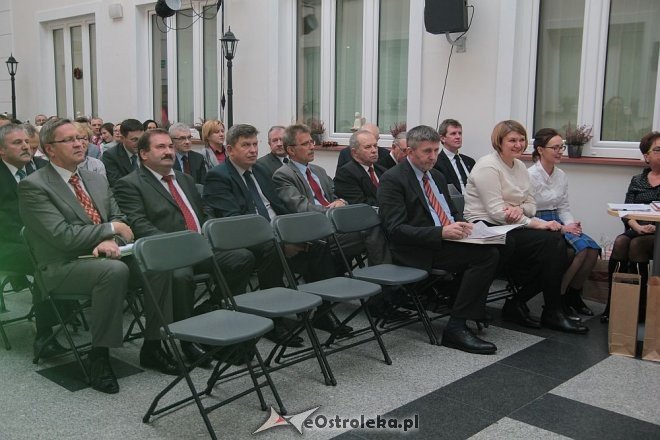 Budżet powiatu ostrołęckiego uchwalony. Radni byli jednogłośni [22.12.2015] - zdjęcie #10 - eOstroleka.pl