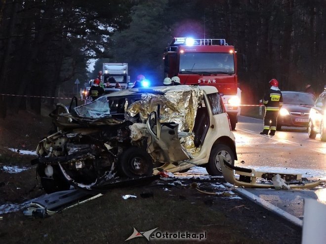Śmiertelny Wypadek w Czarnowie [25.12.2015] - zdjęcie #6 - eOstroleka.pl