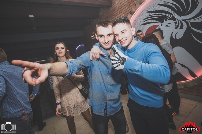 Mega gwiazdy disco polo w Clubie Capitol Sypniewo [27.12.2015] - zdjęcie #51 - eOstroleka.pl