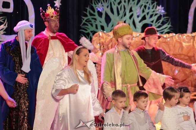 Bożonarodzeniowe jasełka w wykonaniu rodziców dzieci z „Krainy Misiów” [08.01.2016] - zdjęcie #160 - eOstroleka.pl