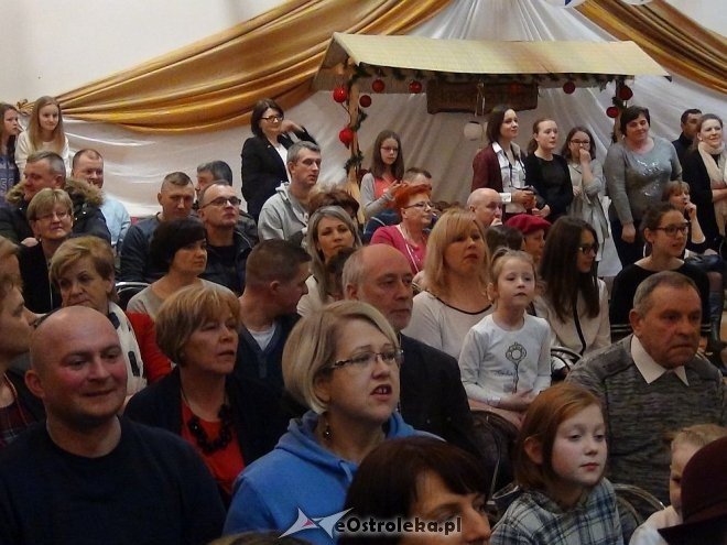 Rodzinne kolędowanie w Troszynie [28.01.2016] - zdjęcie #9 - eOstroleka.pl