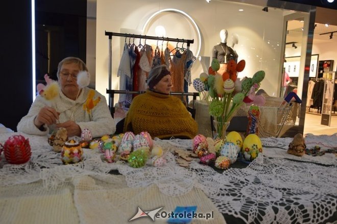 Święto koronki kurpiowskiej w Galerii Bursztynowej [13.03.2016] - zdjęcie #10 - eOstroleka.pl