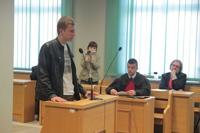 Pozorowana rozprawa w Sądzie Okręgowym w Ostrołęce [02.04.2016] - zdjęcie #34 - eOstroleka.pl