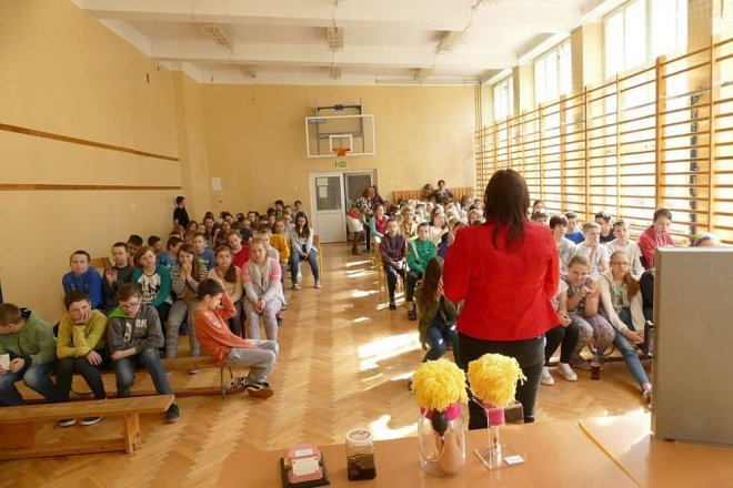 „Dbam o oddech” - z profilaktyką wśród kadzidlańskich uczniów [22.04.2016] - zdjęcie #3 - eOstroleka.pl