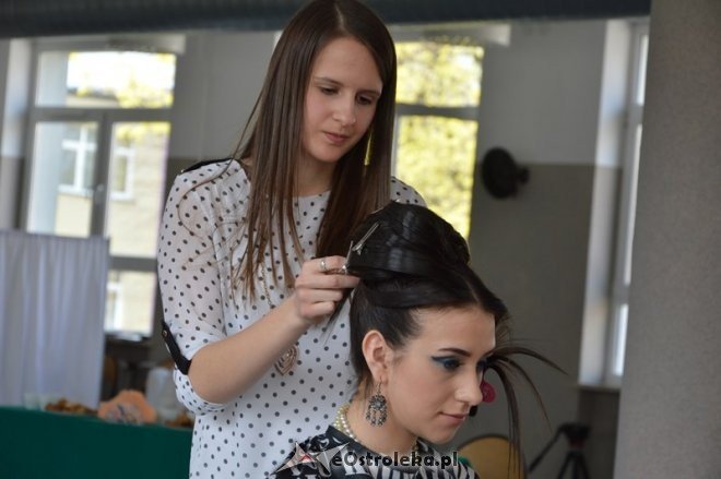 Konkurs kosmetyczno-fryzjerski w ZSZ 2 [24.04.2016] - zdjęcie #3 - eOstroleka.pl