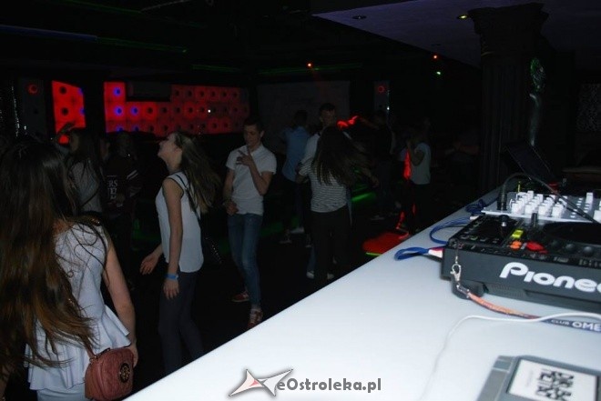 Back in Time w Pulse Club - DJ LACROS i SENSATION WHITE [22.04.2016] - zdjęcie #39 - eOstroleka.pl