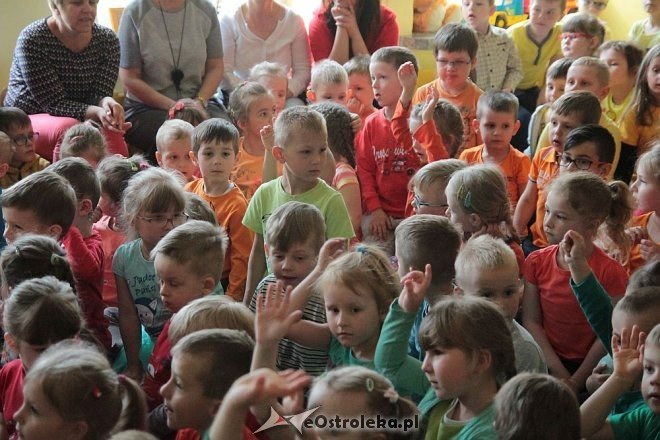 Kolorowy Dzień Optymizmu w „Krainie Misiów” [16.05.2016] - zdjęcie #12 - eOstroleka.pl