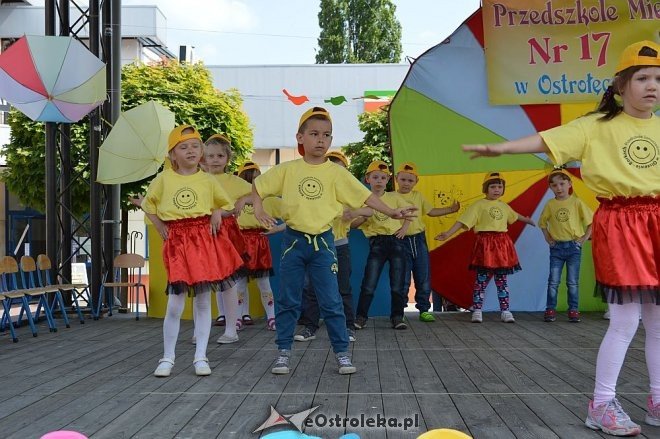 Przedszkolny Festiwal Tańca z „Krainą Misiów” [20.05.2016] - zdjęcie #21 - eOstroleka.pl
