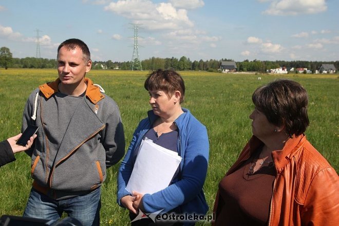 Mieszkańcy Białobieli zablokowali budowę linii energetycznej 400 kV [19.05.2016] - zdjęcie #14 - eOstroleka.pl