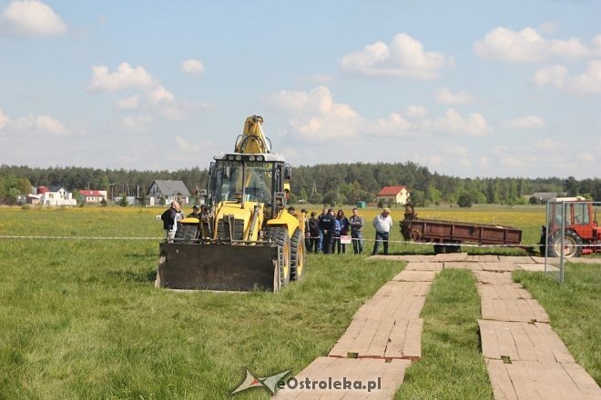 Mieszkańcy Białobieli zablokowali budowę linii energetycznej 400 kV [19.05.2016] - zdjęcie #20 - eOstroleka.pl