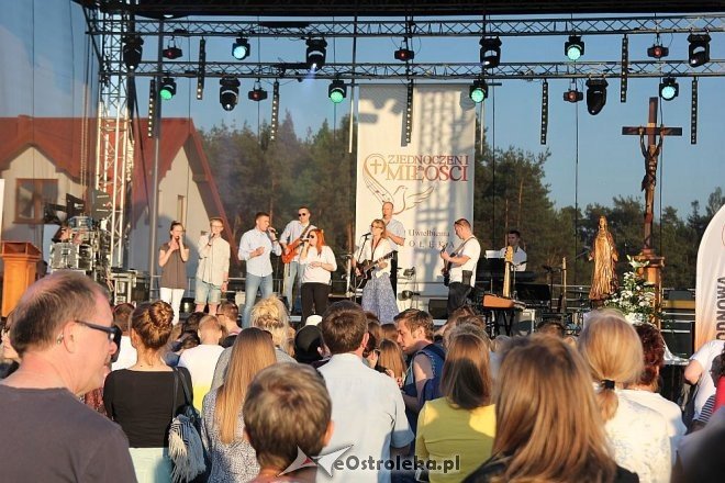 Koncert Uwielbienia - Trzecia Godzina Dnia [26.05.2016] - zdjęcie #3 - eOstroleka.pl
