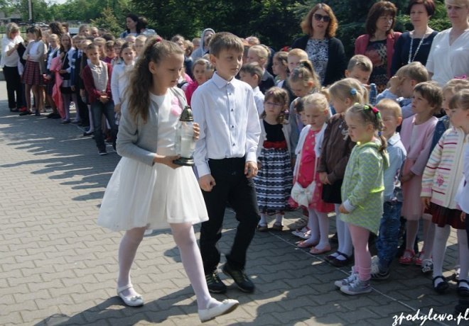 Uroczystości rocznicowe nadania imienia szkole w Dylewie [07.06.2016] - zdjęcie #4 - eOstroleka.pl