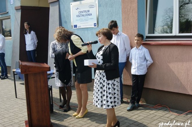 Uroczystości rocznicowe nadania imienia szkole w Dylewie [07.06.2016] - zdjęcie #19 - eOstroleka.pl