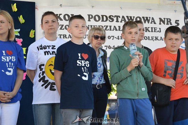 VIII Miejski Dzień Szkoły Bez Przemocy pod hasłem „Uderz mnie... uśmiechem” [09.0.2016] - zdjęcie #17 - eOstroleka.pl