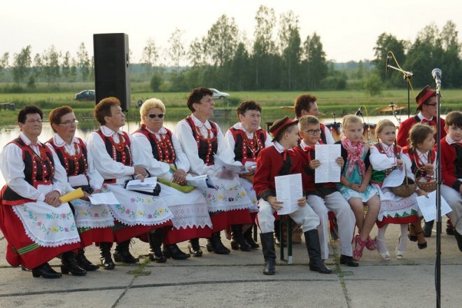 „Noc Świętojańska” w Serafinie [21.06.2016] - zdjęcie #2 - eOstroleka.pl