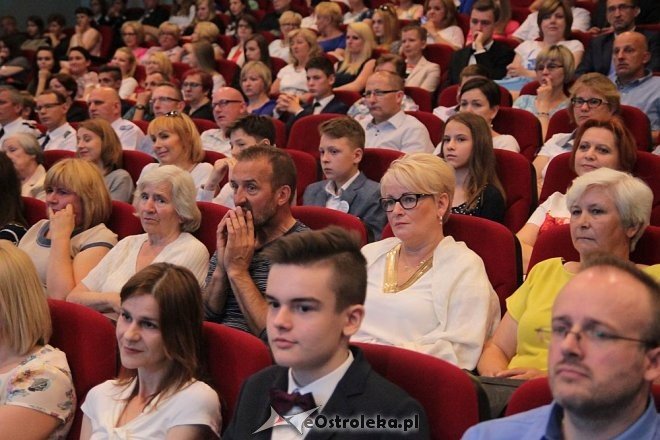 IX Samorządowa Gala Uczniowska [22.06.2016] - zdjęcie #41 - eOstroleka.pl