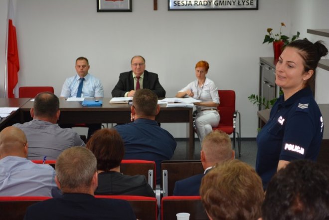 XXIII sesja Rady Gminy Łyse [22.06.2016] - zdjęcie #7 - eOstroleka.pl