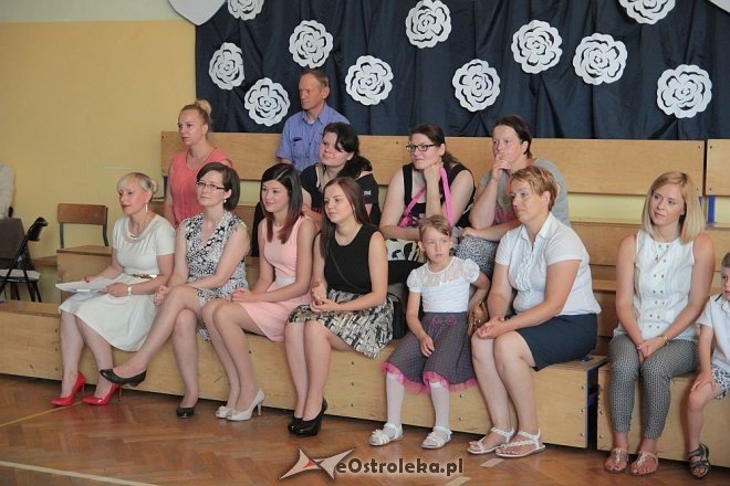 Zakończenie roku szkolnego w oddziałach przedszkolnych Szkoły Podstawowej nr 6 [23.06.2016] - zdjęcie #22 - eOstroleka.pl