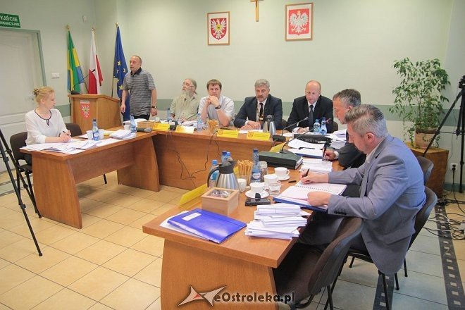 Prezydent Kotowski z absolutorium za ubiegły rok [23.06.2016] - zdjęcie #11 - eOstroleka.pl