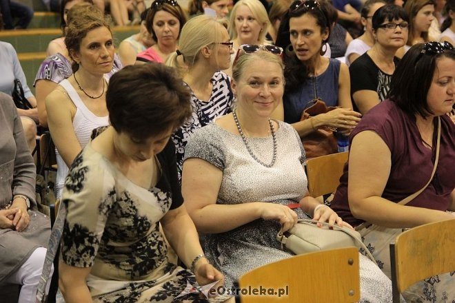 Zakończenie roku szkolnego ostrołęckich szkołach [24.06.2016] - zdjęcie #7 - eOstroleka.pl