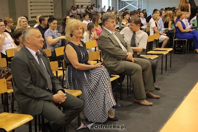 Zakończenie roku szkolnego ostrołęckich szkołach [24.06.2016] - zdjęcie #9 - eOstroleka.pl