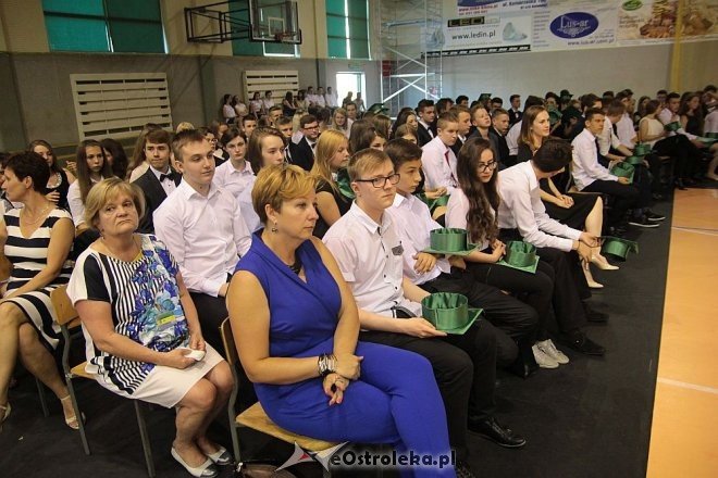 Zakończenie roku szkolnego ostrołęckich szkołach [24.06.2016] - zdjęcie #16 - eOstroleka.pl