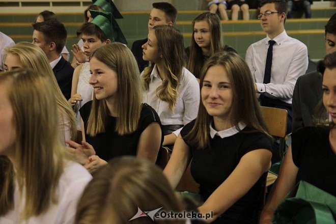 Zakończenie roku szkolnego ostrołęckich szkołach [24.06.2016] - zdjęcie #28 - eOstroleka.pl