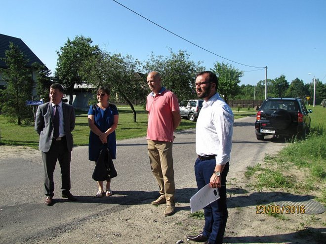 Odbiór II etapu budowy kanalizacji sanitarnej w Tobolicach [16.07.2016] - zdjęcie #1 - eOstroleka.pl