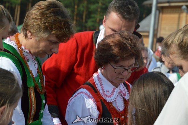 Światowy Zlot Młodzieży Kurpiowskiej - rekord Guinnessa [24.07.2016] - zdjęcie #33 - eOstroleka.pl