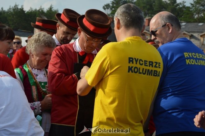 Światowy Zlot Młodzieży Kurpiowskiej - rekord Guinnessa [24.07.2016] - zdjęcie #49 - eOstroleka.pl