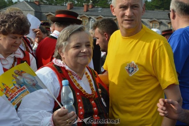 Światowy Zlot Młodzieży Kurpiowskiej - rekord Guinnessa [24.07.2016] - zdjęcie #62 - eOstroleka.pl
