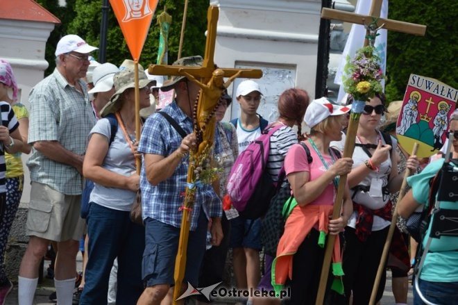 Pielgrzymi diecezji ełckiej odwiedzili Ostrołękę [31.07.2016] - zdjęcie #13 - eOstroleka.pl